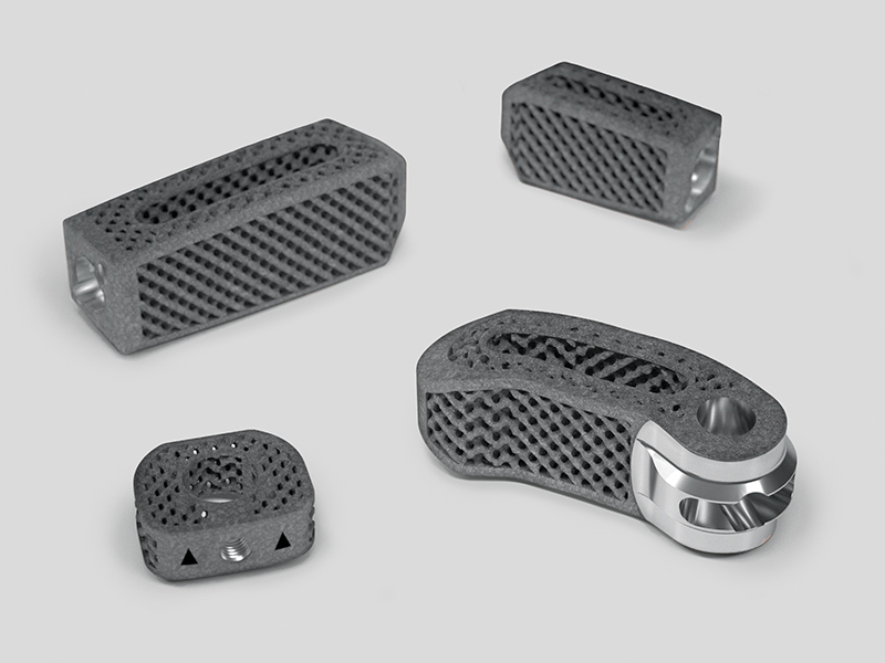 Különböző nyaki és ágyéki csigolyaközi fúziós implantátumok